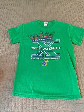 THREE Vintage 100% Cotton KU Graphic Tees!